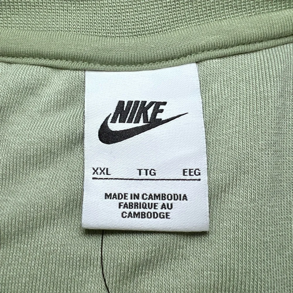 Nike Mock Neck Short Sleeve Terry Top in Oil Green